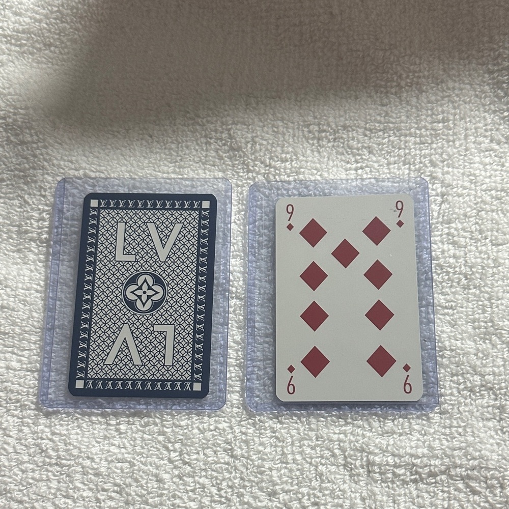 Louis Vuitton blue playing card 9 of diamonds with COA